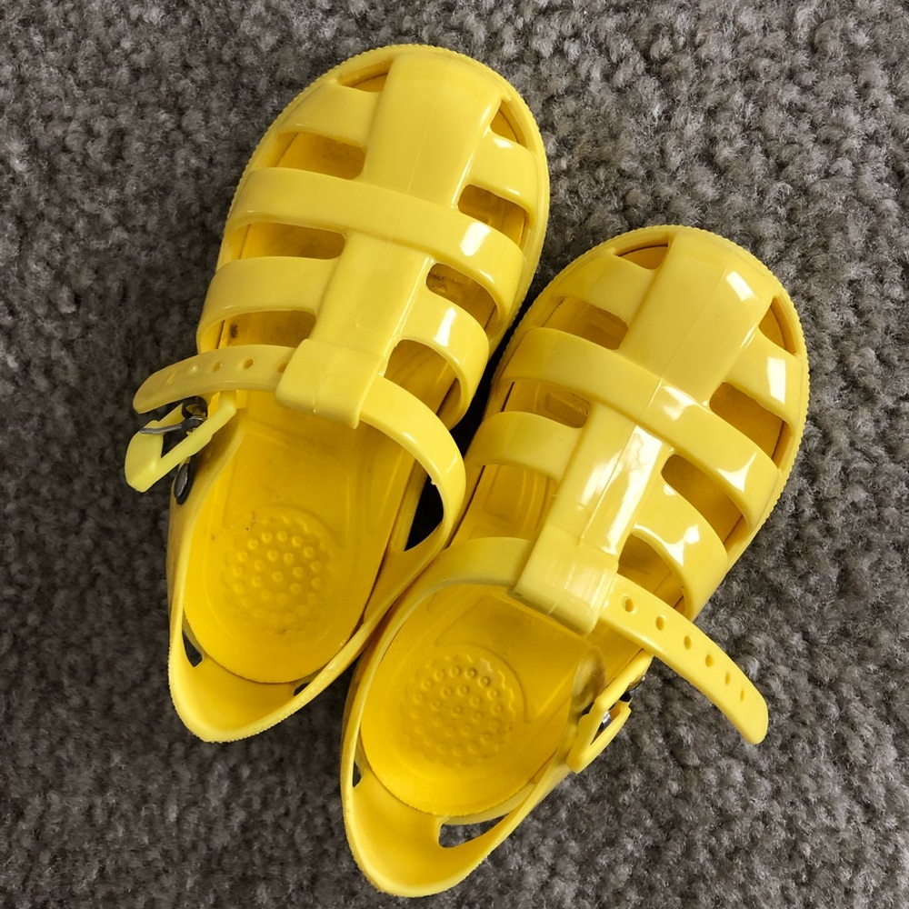 Dolce & Gabbana kids yellow sandals